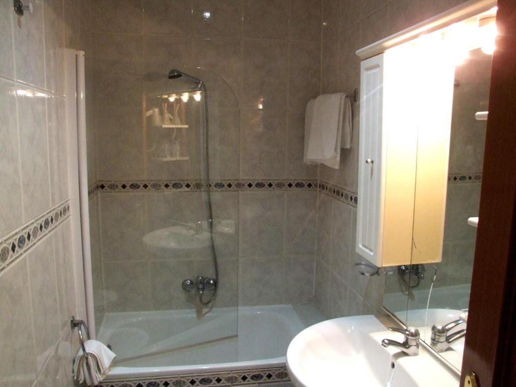 Hostal Santa Marta Aranjuez Værelse billede