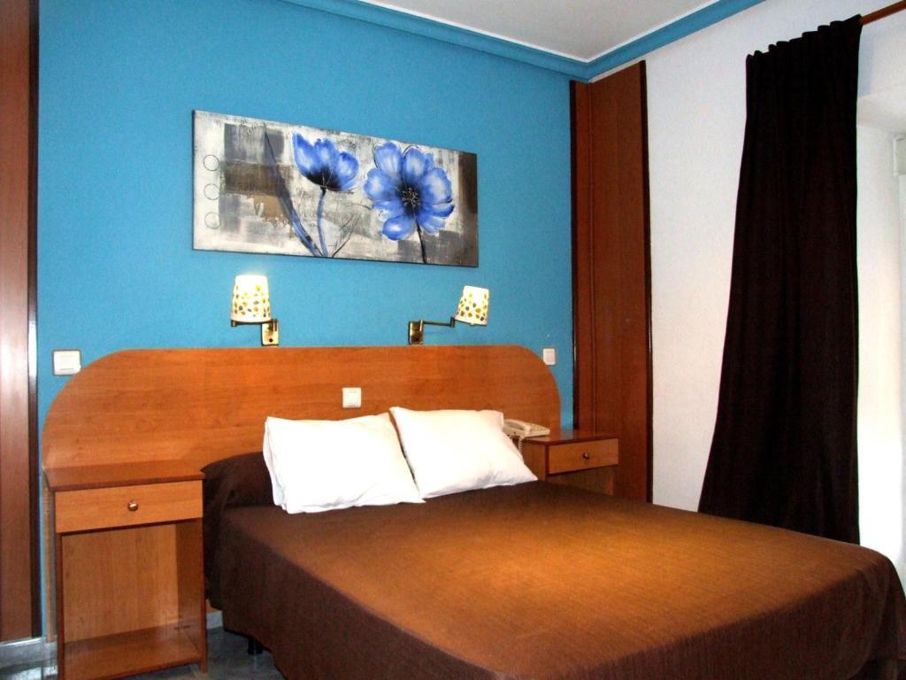 Hostal Santa Marta Aranjuez Værelse billede